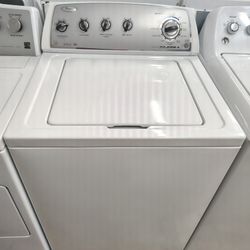  Whirlpool  Washer Auto Sensing Load  Super Large Capacity In Excellent Working Condition 