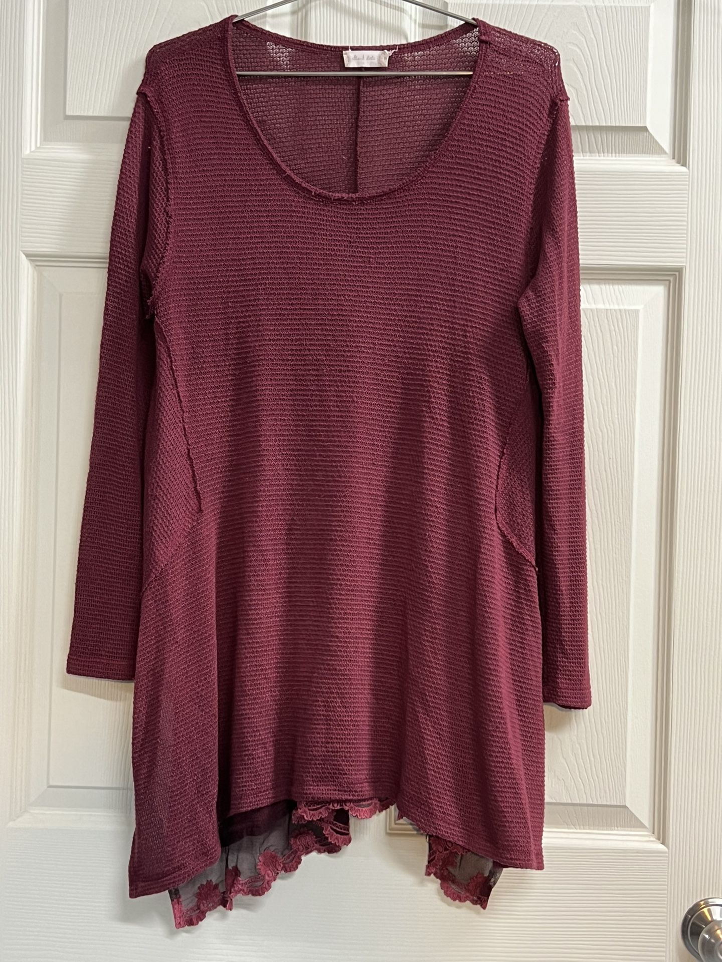 Altar’d State Maroon Long Sleeve Tunic - Size Large - VGUC