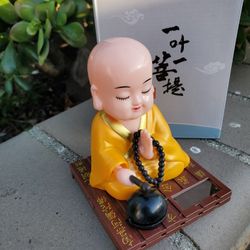 Praying Buddha Monk Solar Yellow