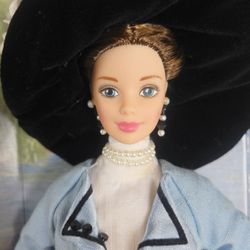 1997 Barbie Promenade in the Park