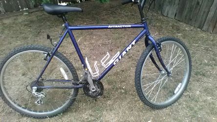 Giant attraction bike sale