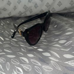 Women’s Sunglasses 🕶️ $20