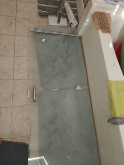 Free Glass Shower Door