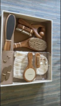 Safety 1st Nature Next Mommy and Baby 12-Piece Grooming and Bathing Set