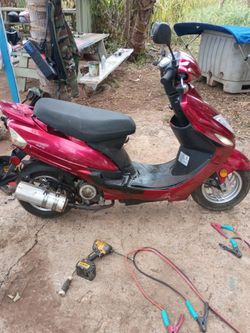 Moped 2016
