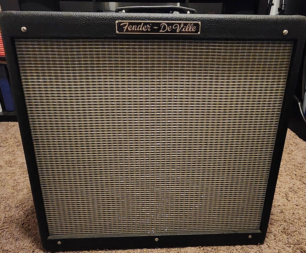 Fender Tube Amp DEVILLE 4X10
