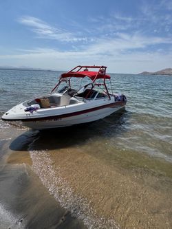 2000 Chaparral 200se