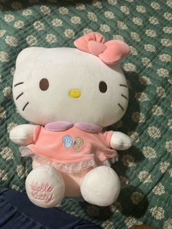 Hello kitty plushie