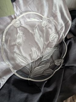TULIP CRYSTAL GLASS SERVING PLATE
