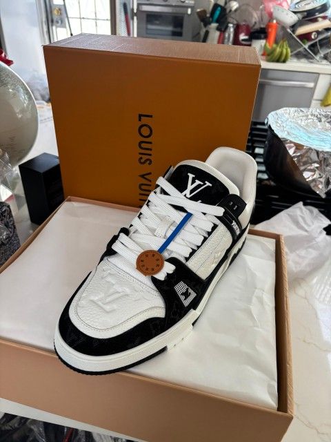 LV Trainers Men Shoes 280
