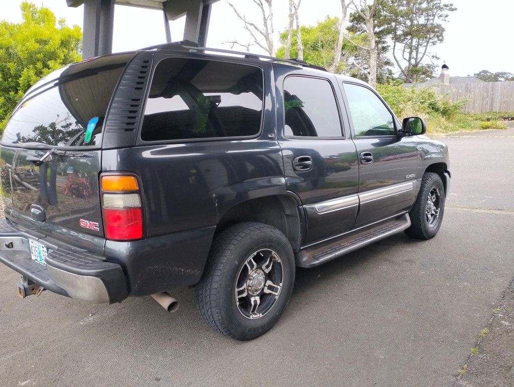 2004 GMC Yukon