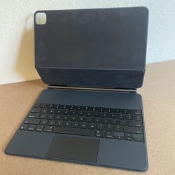Apple Magic Keyboard For iPad Pro 11” And Air 10.9 / 11 