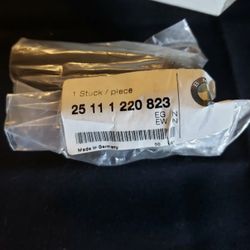 Genuine BMW OEM Gear Shift Knob Plastic W/O Emblem (contact info removed)0823 for years (75-91)