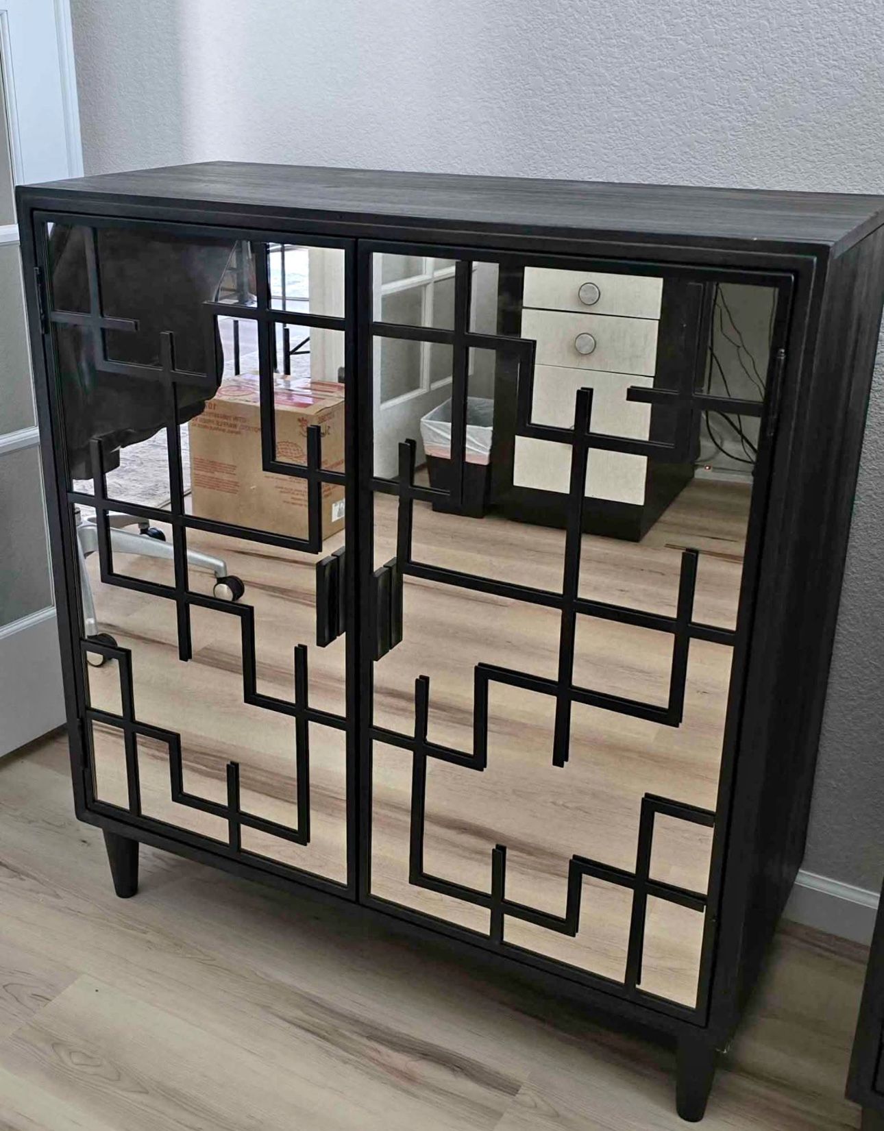 Mirrored Cabinet