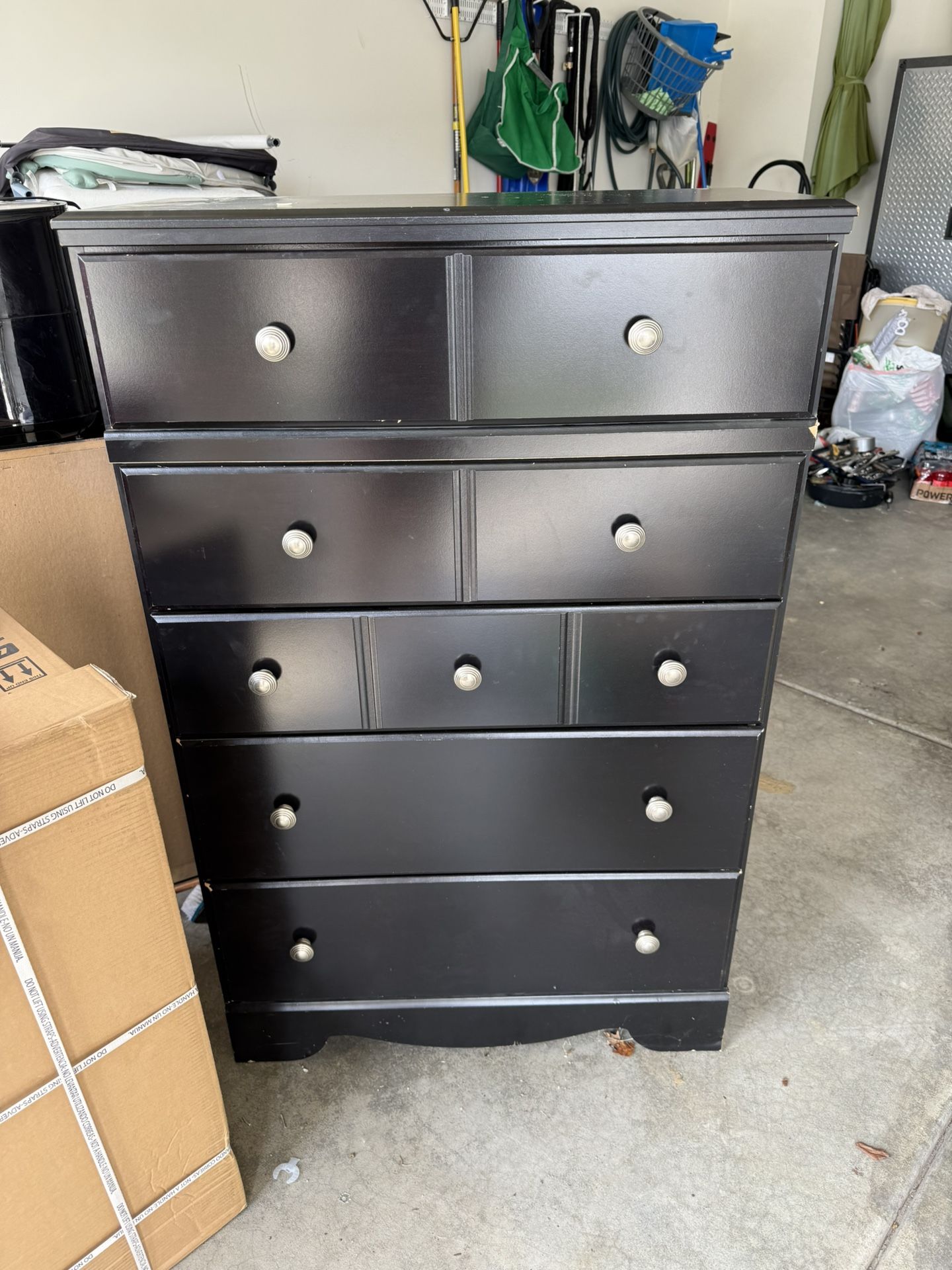 Dresser Set with vanity mirror