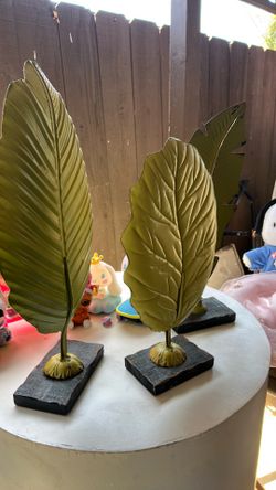 Decor leaves set of 3