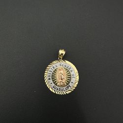 14K Yellow Gold Guadalupe Nuestra Senora De Religious Charm Pendant 4.9 gram
