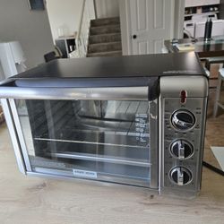 BLACK+DECKER Convection Countertop Oven – Stainless Steel