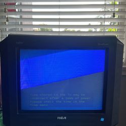 CRT TV 