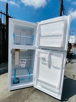 Refrigerador 24” a Pagos