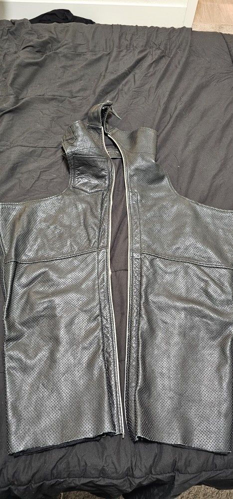 Leather motorcycle chaps 