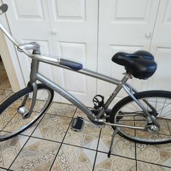 Trek Alpha  Cruise Bike Aluminum