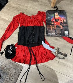 Adult Woman Pirate Costume