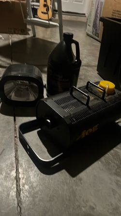 Fog machine and light