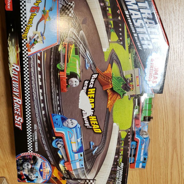 THOMAS & FRIENDS Train Toy TRACK MASTER MOTORIZED RAILWAY RAILWAY RACE SET NEW