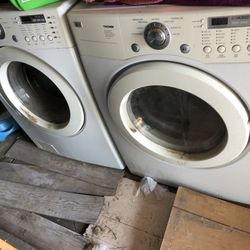 Washer And Dryer Pair 