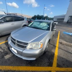2010 Dodge Avenger 
