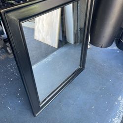 Mirror 27”x32”