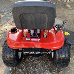 Lawn  Mower   TROY BILT 