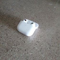 3RD GENERATION AIRPODS