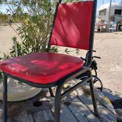 Lipstick Red Chaiars