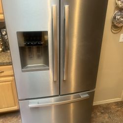 Whirlpool Refrigerator 