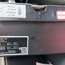 Kyrie Court Shoes
