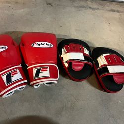 Boxing Gear! Gloves And Focus Mitts, 14 Oz Fighting Gloves