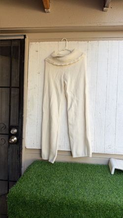 o crema con cintura doblada y detalle de crochet o encaje, similares a los MUSERA Pantalones de pierna anch