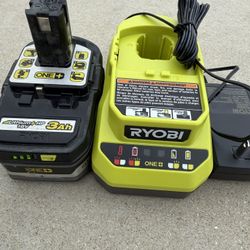 RYOBI CHARGER 18VOLTS 
