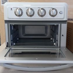 Cuisinart Air Fryer Toster Oven Stainless Steel TOA-60 