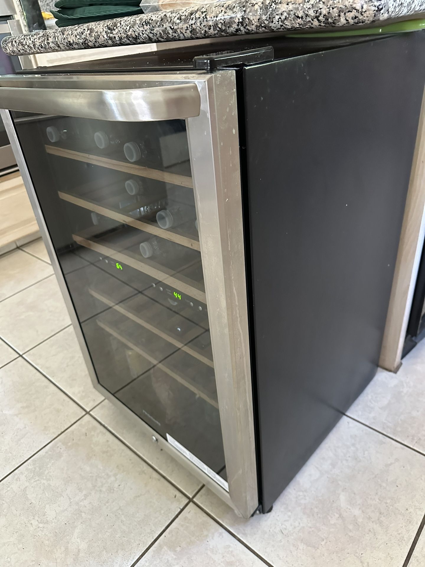 Wine & Drinks Fridge