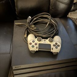 PS4 Pro 