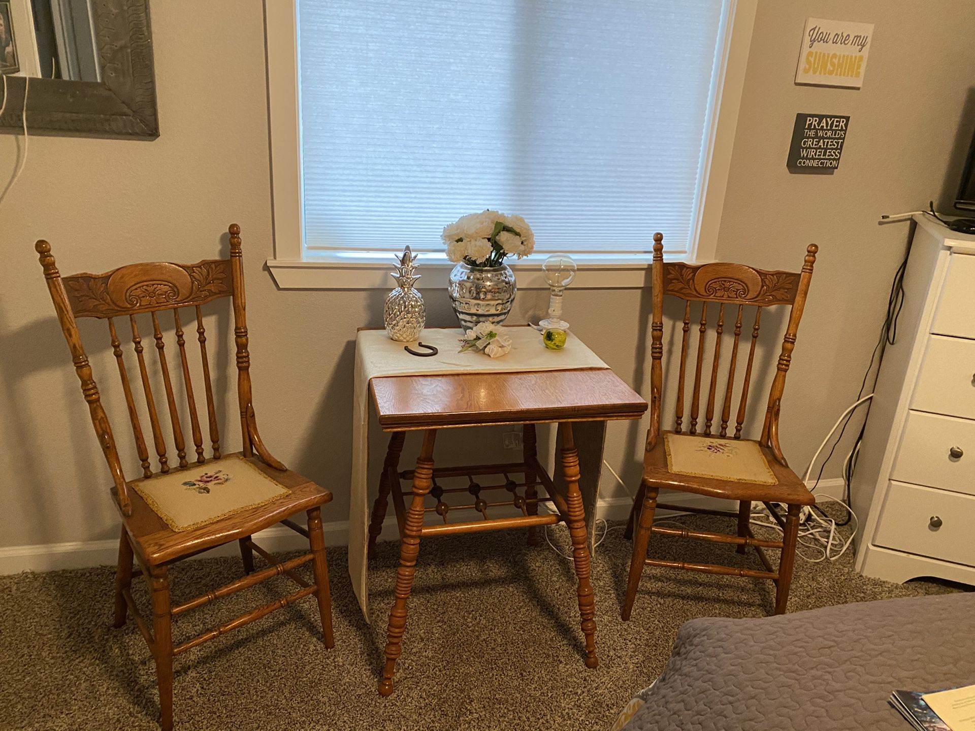 Beautiful antique Table and Chairs