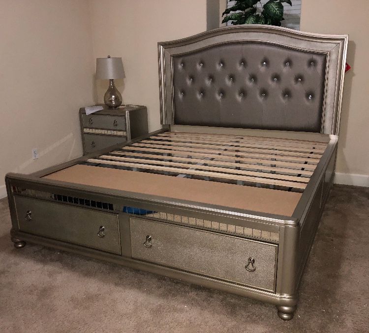 Queen Or Eastern King Size New Storage Bed Frame 
