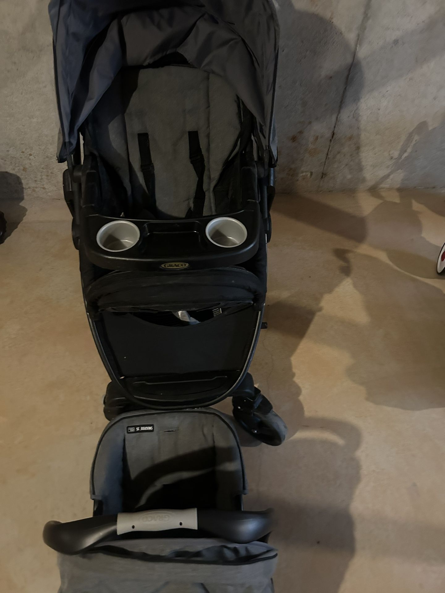 Easily Foldable Graco -stroller