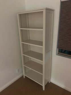 Bookshelf