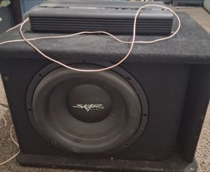 Skar subwoofer 600 watt 12" single with powerbass extreme amp