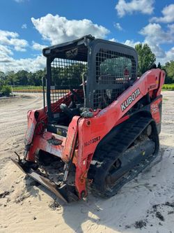 Kubota SVL75-2 Compact Track Loader - 1,329 hrs