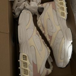 Nike Women’s 